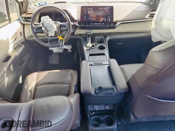 2022 Toyota Sienna Platinum с VIN 5TDERKEC4NS092955, выставлен на аукционе Copart как лот 65830435 с пробегом 222 099 миль миль и Списание • Salvage title. История ставок и продаж доступна на DreamBid. Изображение 8.