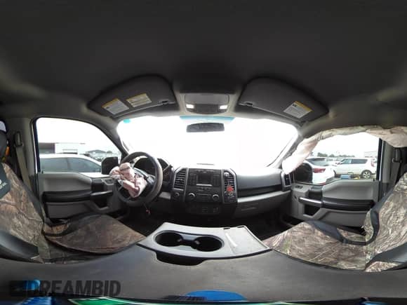 2018 Ford F-150 XL z VIN 1FTEW1EB4JKE02310, wystawiony jako IAAI lot #41902925 z przebiegiem 161 513 mil mil oraz . Historia ofert i sprzedaży dostępna na DreamBid. Obrazek 18.