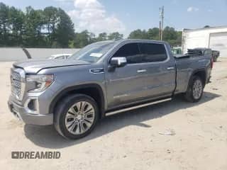 2021 GMC Sierra 1500 Denali z VIN 3GTU9FETXMG284784, wystawiony jako Copart lot #62069135 z przebiegiem 66 374 mil mil oraz Szkoda całkowita • Salvage title. Historia ofert i sprzedaży dostępna na DreamBid. Obrazek 1.