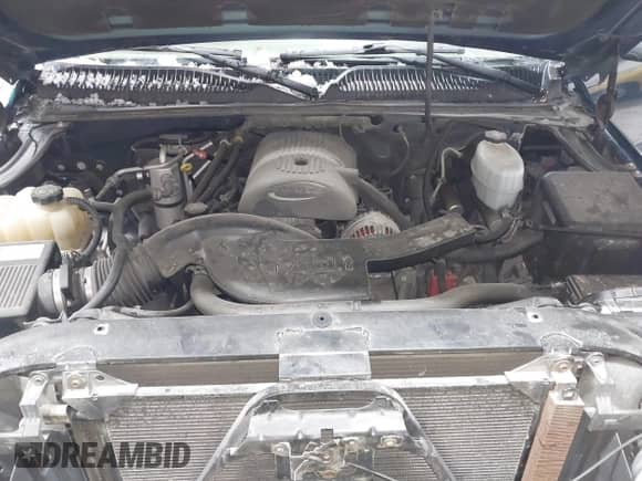 2006 Chevrolet Suburban LT z VIN 3GNFK16Z26G108034, wystawiony jako IAAI lot #41725291 z przebiegiem 202 257 mil mil oraz . Historia ofert i sprzedaży dostępna na DreamBid. Obrazek 10.