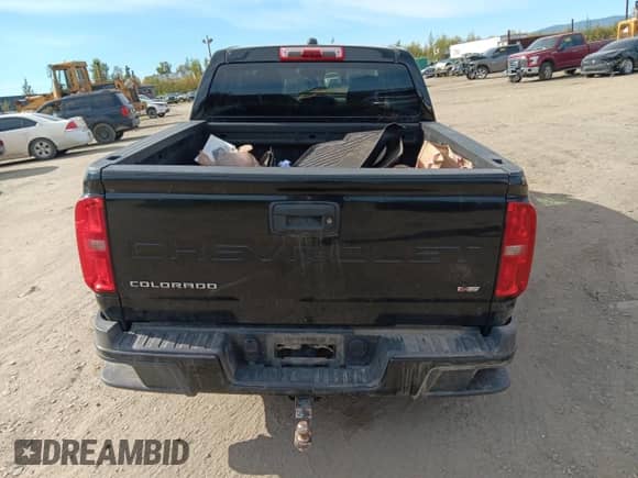 2021 Chevrolet Colorado 4WD Work Truck z VIN 1GCGTBENXM1127652, wystawiony jako Copart lot #68319845 z przebiegiem 89 468 mil mil oraz Czysty tytuł • Clean title. Historia ofert i sprzedaży dostępna na DreamBid. Obrazek 6.