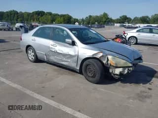 2007 Honda Accord LX с VIN 1HGCM56487A218041, выставлен на аукционе IAAI как лот 43173482 с пробегом Не указан миль и . История ставок и продаж доступна на DreamBid. Изображение 1.