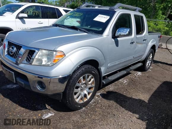 2011 Nissan Frontier Pro-4X с VIN 1N6AD0EV0BC408218, выставлен на аукционе IAAI как лот 42187823 с пробегом 165 995 миль миль и . История ставок и продаж доступна на DreamBid. Изображение 2.