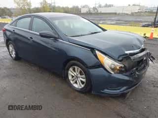 2011 Hyundai Sonata GLS z VIN 5NPEB4AC5BH082281, wystawiony jako IAAI lot #43441375 z przebiegiem 127 986 mil mil oraz . Historia ofert i sprzedaży dostępna na DreamBid. Obrazek 1.