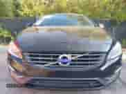 2015 Volvo S60 T5 Premier с VIN YV1612TK4F1345481, выставлен на аукционе IAAI как лот 43141748 с пробегом 179 143 миль миль и . История ставок и продаж доступна на DreamBid. Изображение 6.