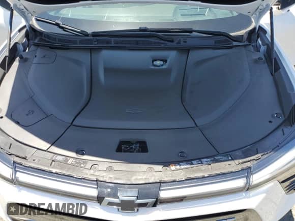 2024 Chevrolet Blazer EV eAWD RS z VIN 3GNKDCRJ4RS287236, wystawiony jako Copart lot #61030045 z przebiegiem 6 466 mil mil oraz Szkoda całkowita • Salvage title. Historia ofert i sprzedaży dostępna na DreamBid. Obrazek 12.