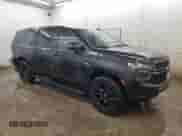 2022 Chevrolet Suburban Z71 with VIN 1GNSKDKD0NR104296, listed as a Copart auction lot 62357145 with 42,285 mi miles and Salvage title. Bid and sale history available at DreamBid. Image 4.
