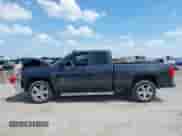 2018 Chevrolet Silverado 1500 LT с VIN 1GCRCREC8JZ141255, выставлен на аукционе IAAI как лот 42573357 с пробегом 57 567 миль миль и . История ставок и продаж доступна на DreamBid. Изображение 14.