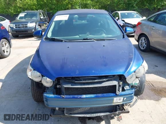 2012 Chevrolet Sonic LT with VIN 1G1JC5SB2C4207454, listed as a IAAI auction lot 42622260 with 90,389 mi miles and . Bid and sale history available at DreamBid. Image 6.