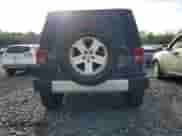 2008 Jeep Wrangler Sahara с VIN 1J8FA541X8L519597, выставлен на аукционе Copart как лот 83830965 с пробегом 141 463 миль миль и Списание • Salvage title. История ставок и продаж доступна на DreamBid. Изображение 6.