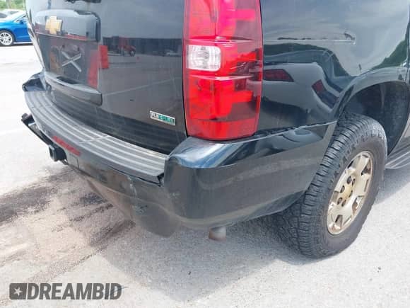 2012 Chevrolet Tahoe LS с VIN 1GNSCAE08CR264685, выставлен на аукционе IAAI как лот 42357932 с пробегом 188 923 миль миль и . История ставок и продаж доступна на DreamBid. Изображение 17.