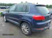 2012 Volkswagen Tiguan SE с VIN WVGBV7AX7CW552641, выставлен на аукционе IAAI как лот 42547566 с пробегом 184 617 миль миль и . История ставок и продаж доступна на DreamBid. Изображение 3.