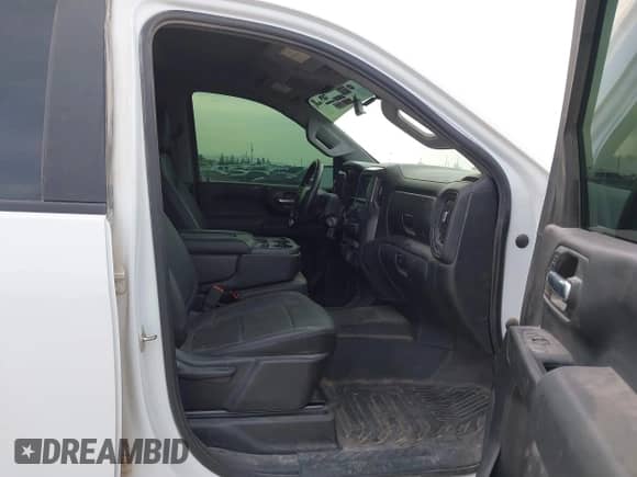 2020 Chevrolet Silverado 2500HD Work Truck z VIN 1GC1YLE77LF196167, wystawiony jako IAAI lot #42223463 z przebiegiem 144 104 mil mil oraz . Historia ofert i sprzedaży dostępna na DreamBid. Obrazek 5.