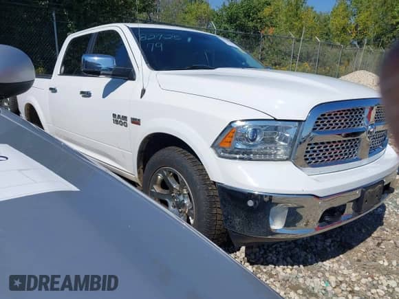 2018 Ram 1500 Laramie с VIN 1C6RR7NT3JS146608, выставлен на аукционе IAAI как лот 43220065 с пробегом 157 074 миль миль и . История ставок и продаж доступна на DreamBid. Изображение 1.