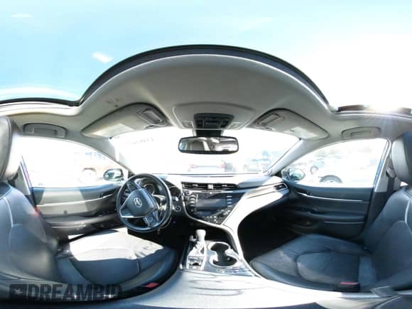 2020 Toyota Camry XSE z VIN 4T1K61AK8LU340342, wystawiony jako IAAI lot #43481652 z przebiegiem 31 078 mil mil oraz . Historia ofert i sprzedaży dostępna na DreamBid. Obrazek 22.