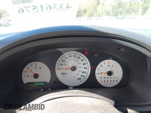 2007 Dodge Caravan SE with VIN 1D4GP25R57B238151, listed as a IAAI auction lot 43361576 with 110,906 mi miles and . Bid and sale history available at DreamBid. Image 7.