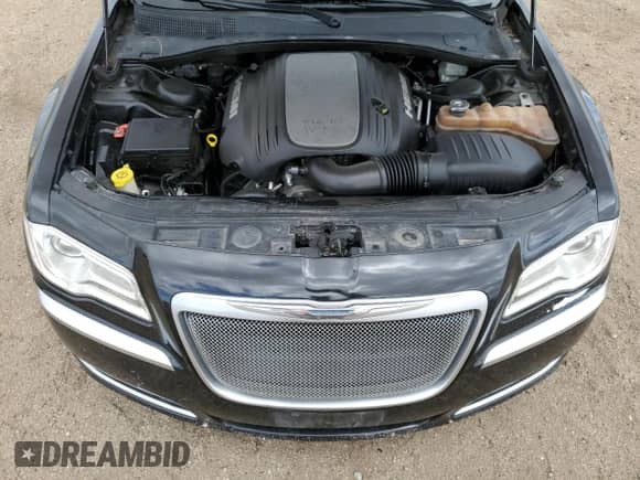 2013 Chrysler 300 C John Varvatos Limited Edition with VIN 2C3CCADT3DH621706, listed as a Copart auction lot 55780205 with 214,976 mi miles and Clean title. Bid and sale history available at DreamBid. Image 11.