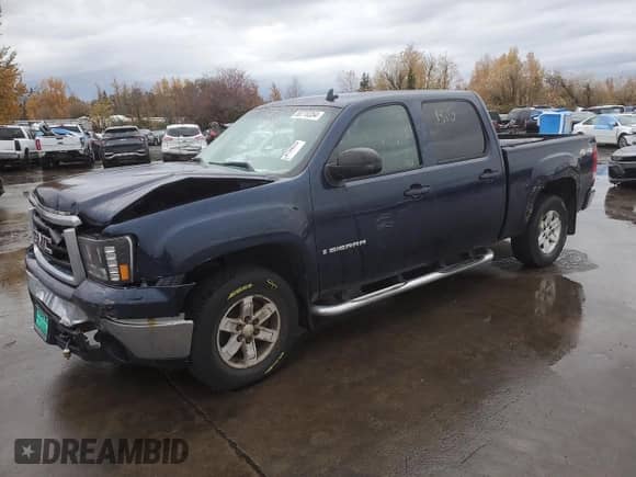 2007 GMC Sierra 1500 SLE1 с VIN 2GTEK13C371584081, выставлен на аукционе Copart как лот 68787155 с пробегом 235 162 миль миль и Списание • Salvage title. История ставок и продаж доступна на DreamBid. Изображение 1.
