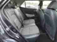 2021 Hyundai Venue SEL z VIN KMHRC8A3XMU092962, wystawiony jako Copart lot #38888154 z przebiegiem 33 770 mil mil oraz Nie do naprawy • Non repairable. Historia ofert i sprzedaży dostępna na DreamBid. Obrazek 10.