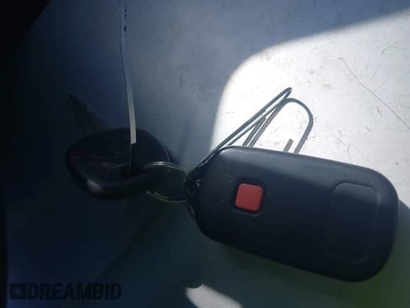 2007 Toyota Highlander w/3rd Row with VIN JTEDP21A470144429, listed as a IAAI auction lot 41954259 with 171,215 mi miles and . Bid and sale history available at DreamBid. Image 11.