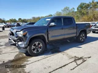 2017 Toyota Tacoma SR5 with VIN 5TFCZ5AN0HX067369, listed as a Copart auction lot 86234915 with 250,421 mi miles and Salvage title. Bid and sale history available at DreamBid. Image 1.