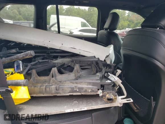 2022 Jeep Grand Cherokee Altitude with VIN 1C4RJHAG8N8606623, listed as a Copart auction lot 67904245 with 62,435 mi miles and Clean title. Bid and sale history available at DreamBid. Image 11.