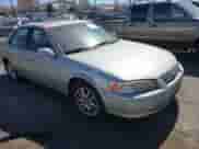 2001 Toyota Camry LE z VIN 4T1BF28K81U963484, wystawiony jako IAAI lot #42821173 z przebiegiem 166 275 mil mil oraz . Historia ofert i sprzedaży dostępna na DreamBid. Obrazek 1.