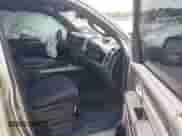 2022 Ram 1500 Big Horn z VIN 1C6RRFFG7NN401311, wystawiony jako IAAI lot #42803692 z przebiegiem 72 150 mil mil oraz . Historia ofert i sprzedaży dostępna na DreamBid. Obrazek 5.