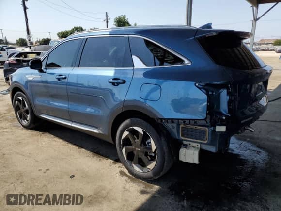 2025 Kia Sorento EX with VIN KNDRHDJG9S5291526, listed as a Copart auction lot 68220295 with 34,918 mi miles and Salvage title. Bid and sale history available at DreamBid. Image 2.
