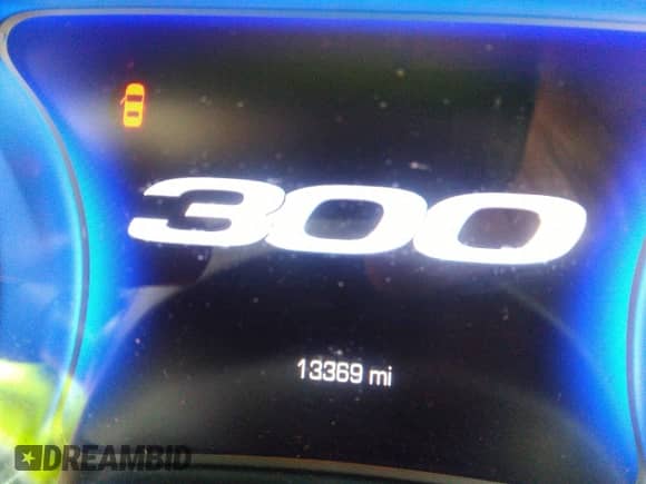 2022 Chrysler 300 Touring L с VIN 2C3CCADG6NH190993, выставлен на аукционе IAAI как лот 40998496 с пробегом 13 369 миль миль и . История ставок и продаж доступна на DreamBid. Изображение 7.