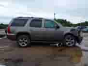 2013 Chevrolet Tahoe LT with VIN 1GNSKBE04DR339098, listed as a IAAI auction lot 42989580 with 220,959 mi miles and . Bid and sale history available at DreamBid. Image 13.