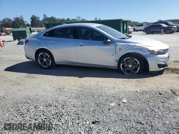 2021 Chevrolet Malibu LT z VIN 1G1ZD5ST1MF074572, wystawiony jako Copart lot #84472995 z przebiegiem 71 471 mil mil oraz Szkoda całkowita • Salvage title. Historia ofert i sprzedaży dostępna na DreamBid. Obrazek 4.
