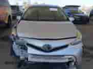 2015 Toyota Prius Two z VIN JTDZN3EU5FJ020477, wystawiony jako IAAI lot #42630019 z przebiegiem 304 911 mil mil oraz . Historia ofert i sprzedaży dostępna na DreamBid. Obrazek 12.