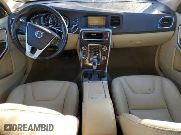 2015 Volvo S60 T5 Premier with VIN YV1612TB0F2316120, listed as a Copart auction lot 82696235 with 101,992 mi miles and Clean title. Bid and sale history available at DreamBid. Image 8.