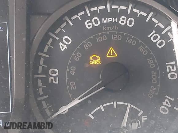 2019 Toyota Tacoma SR5 с VIN 3TMAZ5CN3KM104450, выставлен на аукционе IAAI как лот 43054667 с пробегом 124 554 миль миль и . История ставок и продаж доступна на DreamBid. Изображение 20.