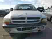2002 Dodge Dakota Sport z VIN 1B7HL38N72S525267, wystawiony jako Copart lot #43266835 z przebiegiem 249 502 mil mil oraz Szkoda całkowita • Salvage title. Historia ofert i sprzedaży dostępna na DreamBid. Obrazek 5.