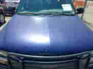 2000 Chevrolet Suburban LS z VIN 3GNEC16T1YG131974, wystawiony jako IAAI lot #41983971 z przebiegiem 245 767 mil mil oraz . Historia ofert i sprzedaży dostępna na DreamBid. Obrazek 10.