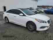 2015 Hyundai Sonata Sport с VIN 5NPE34AFXFH035020, выставлен на аукционе Copart как лот 46821635 с пробегом 153 911 миль миль и Списание • Salvage title. История ставок и продаж доступна на DreamBid. Изображение 4.