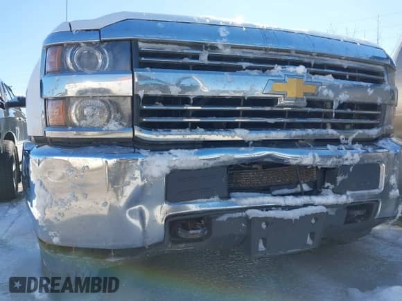 2015 Chevrolet Silverado 2500HD Work Truck with VIN 1GC0KUEG8FZ111083, listed as a IAAI auction lot 41425303 with 219,829 mi miles and . Bid and sale history available at DreamBid. Image 6.