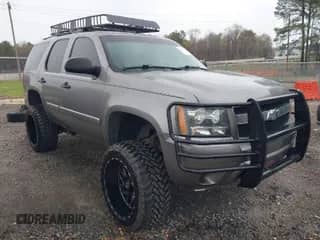 2008 Chevrolet Tahoe Special Service с VIN 1GNFK03058R252177, выставлен на аукционе IAAI как лот 41859933 с пробегом 176 574 миль миль и . История ставок и продаж доступна на DreamBid. Изображение 1.
