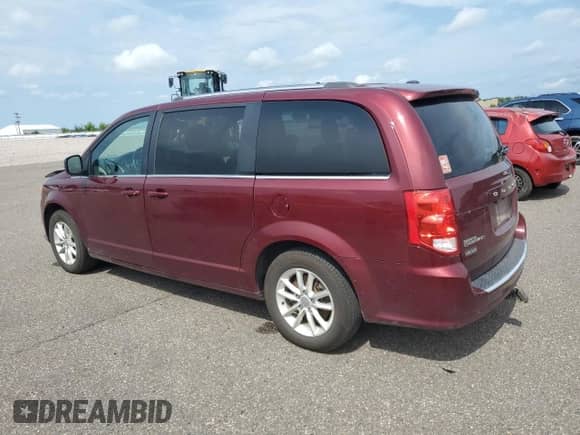 2018 Dodge Grand Caravan SXT z VIN 2C4RDGCG3JR326735, wystawiony jako Copart lot #70575815 z przebiegiem 81 073 mil mil oraz Szkoda całkowita • Salvage title. Historia ofert i sprzedaży dostępna na DreamBid. Obrazek 2.