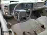 1998 Chevrolet Silverado 1500 z VIN 1GCEC19W5WE219400, wystawiony jako Copart lot #44355965 z przebiegiem Nie podano mil oraz Szkoda całkowita • Salvage title. Historia ofert i sprzedaży dostępna na DreamBid. Obrazek 8.