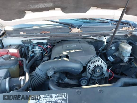 2007 Chevrolet Tahoe LS с VIN 1GNFC13J37R204879, выставлен на аукционе IAAI как лот 41286163 с пробегом Не указан миль и . История ставок и продаж доступна на DreamBid. Изображение 10.