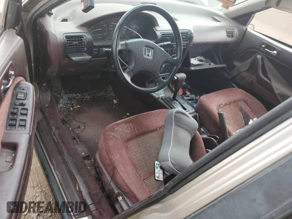 1991 Honda Accord with VIN JHMCB7663MC069442, listed as a Copart auction lot 67135745 with 204,827 mi miles and Clean title. Bid and sale history available at DreamBid. Image 8.