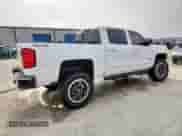 2015 Chevrolet Silverado 1500 LTZ z VIN 3GCUKSEC4FG386999, wystawiony jako Copart lot #71452275 z przebiegiem 179 542 mil mil oraz Szkoda całkowita • Salvage title. Historia ofert i sprzedaży dostępna na DreamBid. Obrazek 3.