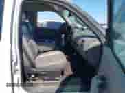 2007 Chevrolet Silverado 1500 Work Truck z VIN 3GCEC13C17G502188, wystawiony jako IAAI lot #43358253 z przebiegiem 161 921 mil mil oraz . Historia ofert i sprzedaży dostępna na DreamBid. Obrazek 5.