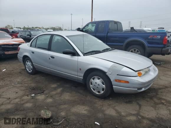 2002 Saturn SL with VIN 1G8ZH528X2Z158256, listed as a Copart auction lot 81481665 with 68,172 mi miles and Clean title. Bid and sale history available at DreamBid. Image 4.