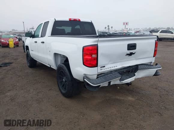 2016 Chevrolet Silverado 1500 Custom z VIN 1GCRCPEC2GZ393368, wystawiony jako IAAI lot #41501663 z przebiegiem 110 276 mil mil oraz . Historia ofert i sprzedaży dostępna na DreamBid. Obrazek 3.