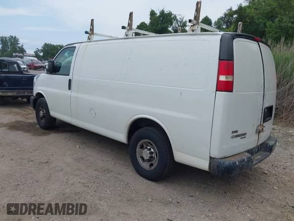 2011 Chevrolet Express Cargo with VIN 1GCWGFCA4B1172655, listed as a IAAI auction lot 42451763 with 326,327 mi miles and . Bid and sale history available at DreamBid. Image 3.