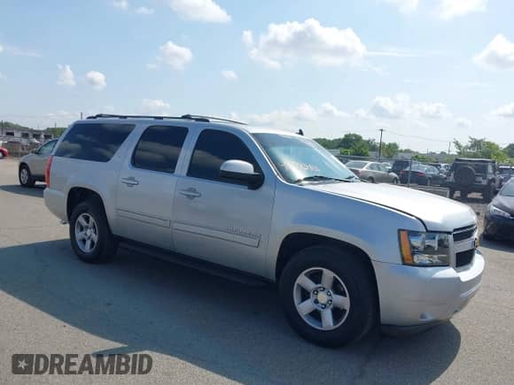 2012 Chevrolet Suburban LT с VIN 1GNSCJE01CR143982, выставлен на аукционе IAAI как лот 42983465 с пробегом 205 661 миль миль и . История ставок и продаж доступна на DreamBid. Изображение 6.